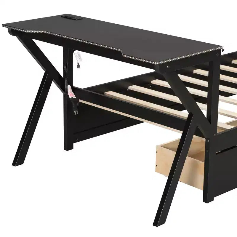 Letto a piattaforma da gioco in legno Twin/Full Size con testiera a LED, scrivania e cassetti portaoggetti USB, nero