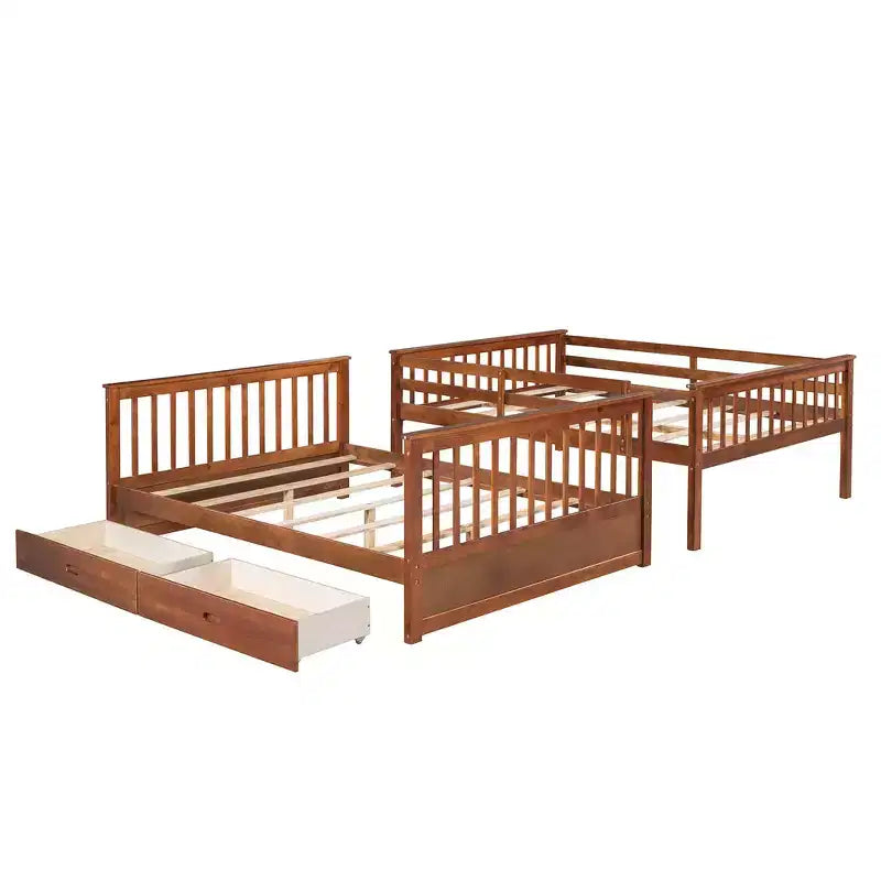 Letto a castello e struttura letto matrimoniale con scalette e due cassetti portaoggetti