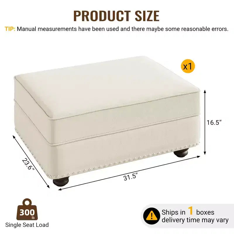 Pouf rivestito in velluto con borchie decorative